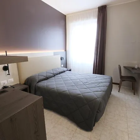 Hotel Mistral-3